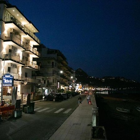 Hotel La Riva Giardini Naxos Exterior photo
