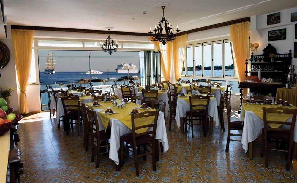 Hotel La Riva Giardini Naxos Exterior photo
