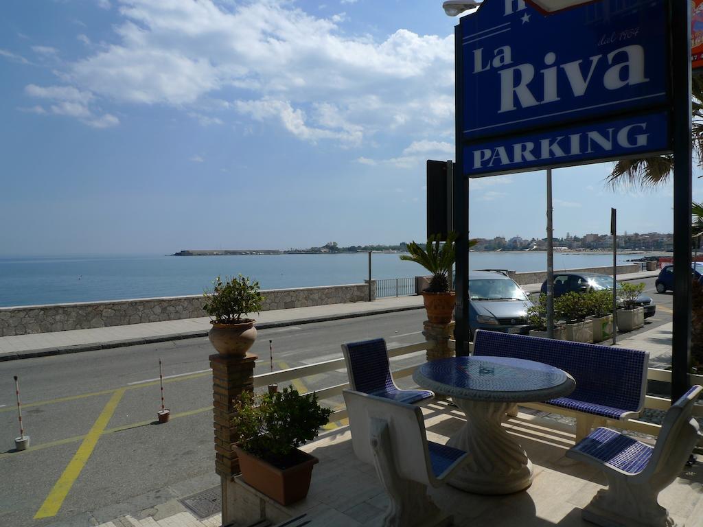 Hotel La Riva Giardini Naxos Exterior photo